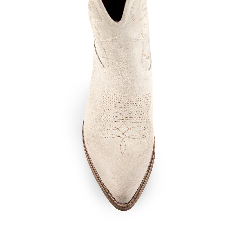 OVYÈ TEXAN IN IVORY SUEDE