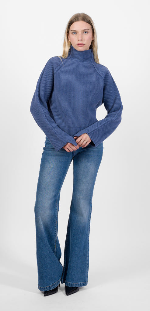 PHIILI MAGLIONE DOHA