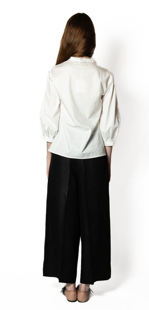 PESERICO EASY WHITE SHIRT WITH NECKLINE